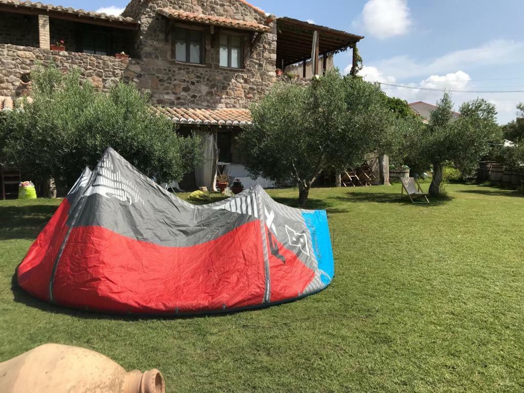 Domus Antiga Appartamenti San Giovanni Suèrgiu エクステリア 写真
